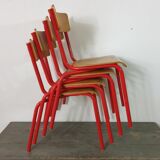 Chaises d'école