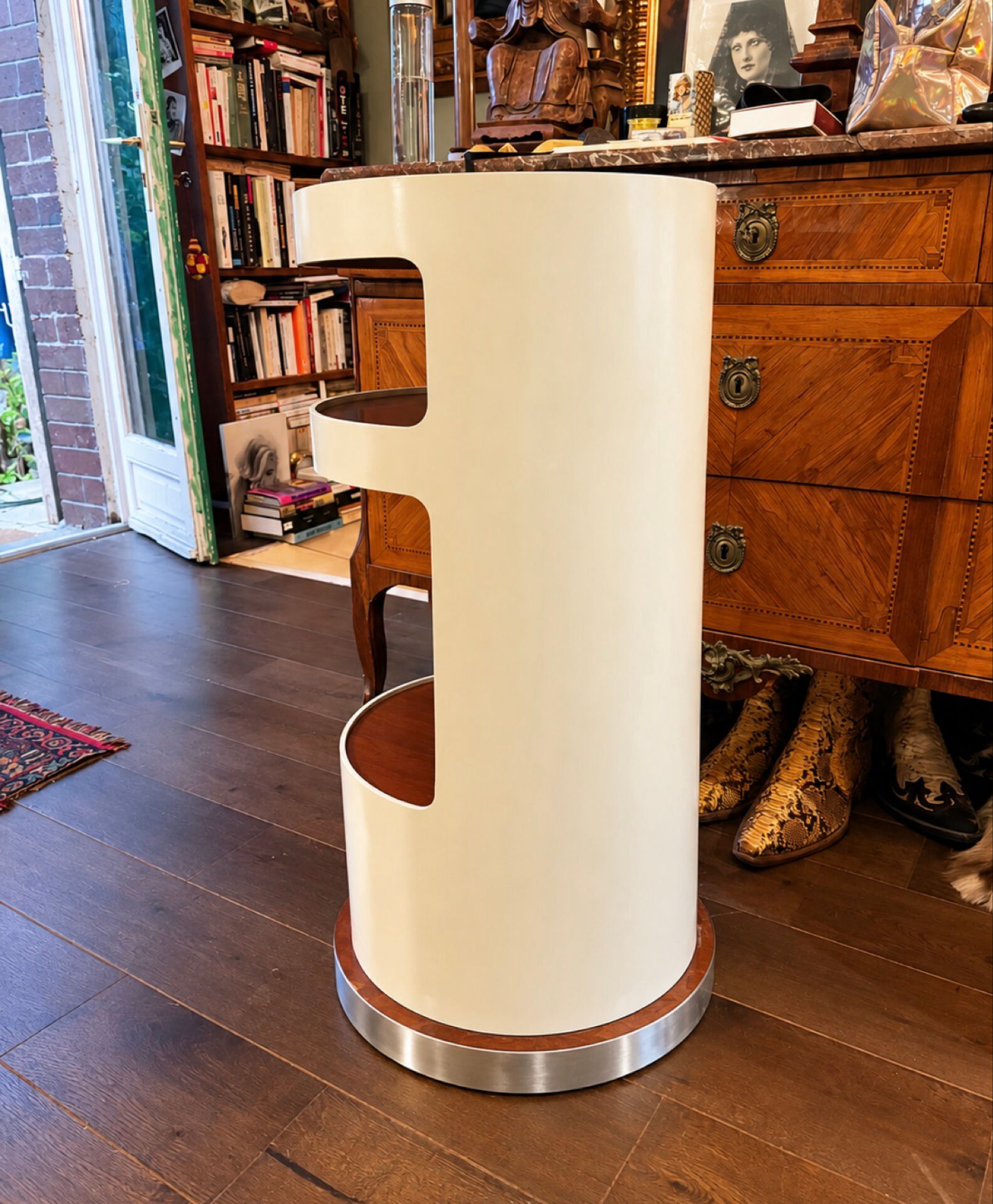 Space Age column furniture attributed to Joe Colombo.