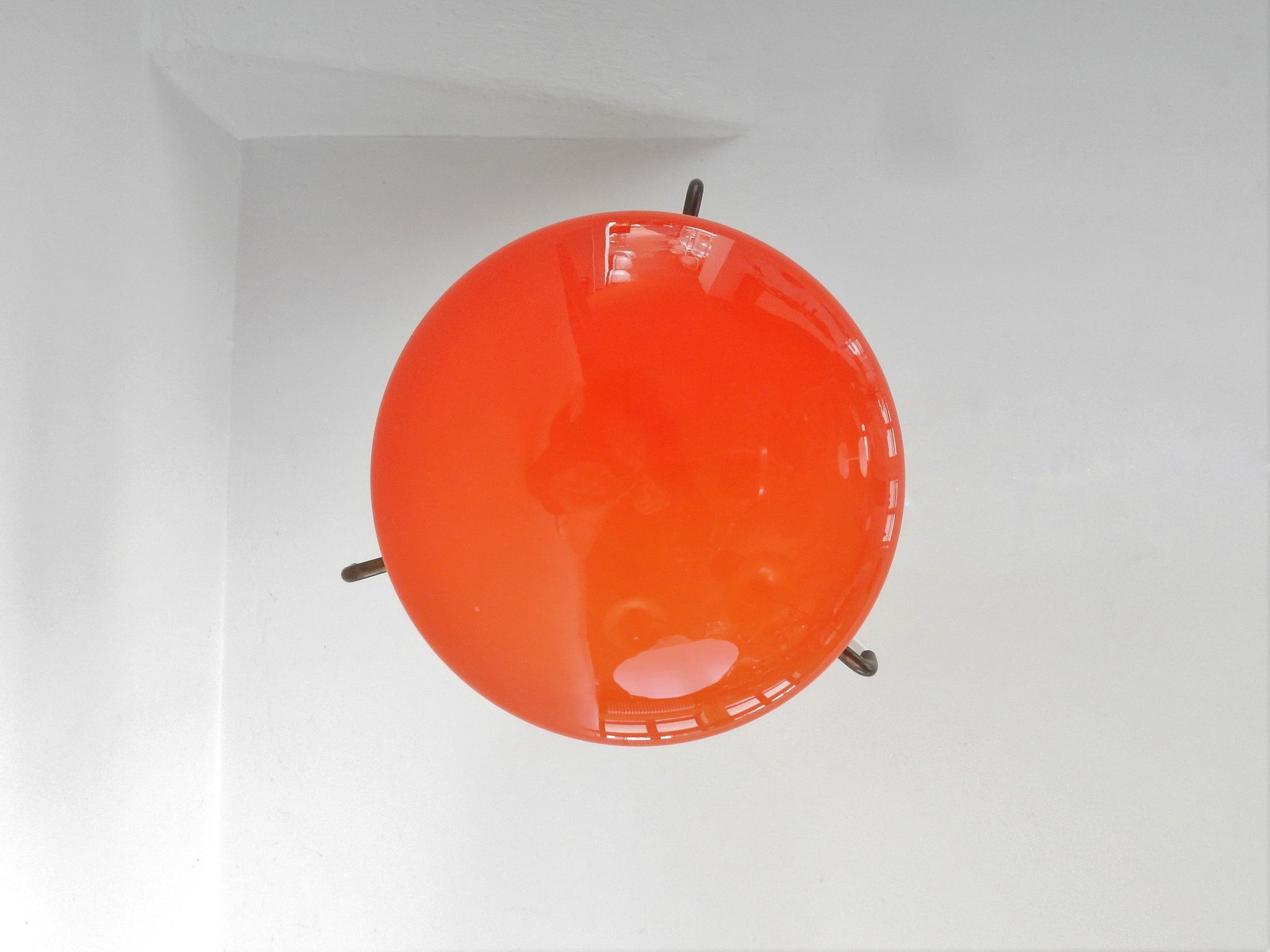 Suspension en verre orange et laiton vintage