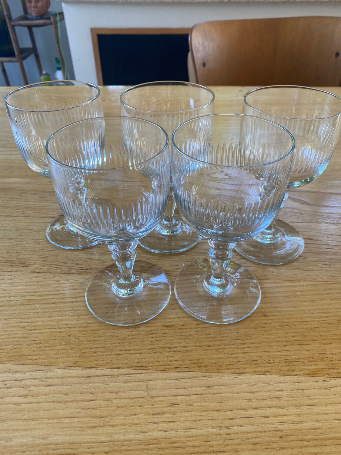 5 blown glass stemware