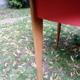 Round table