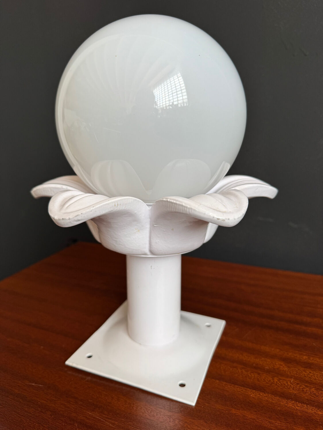 Opaline palm tree ceiling light from the 1980s.