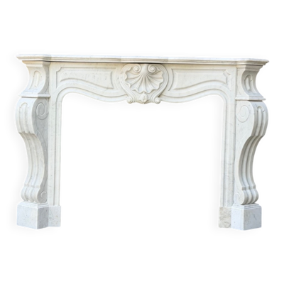 Cheminée Napoléon III en marbre blanc de Carrare, vers 1880