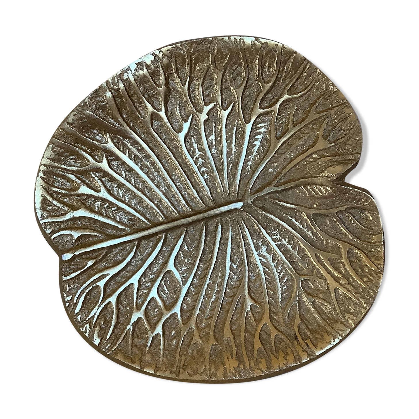 Empty gold leaf pocket