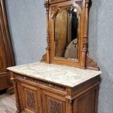 Buffet with mirror in Renaissance style, entirely made of solid walnut.