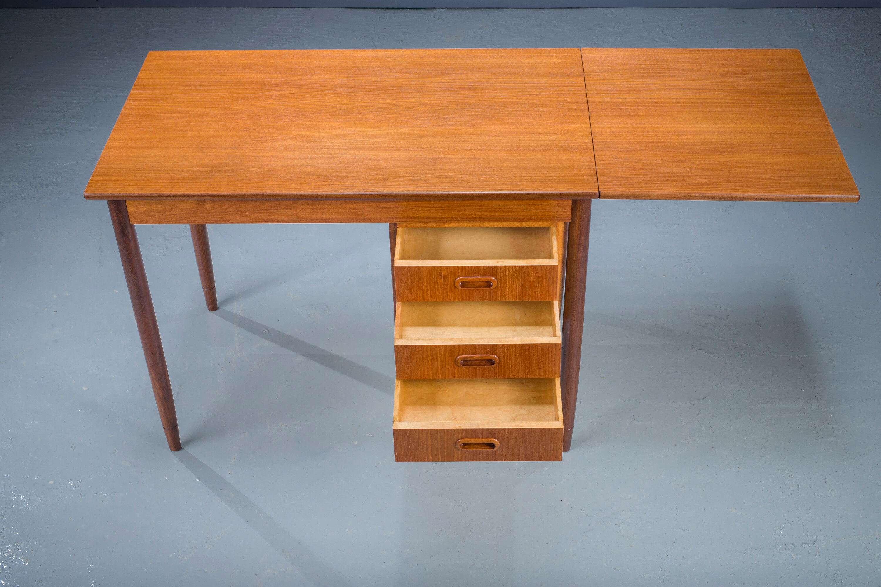 Mid-century teak Danish Desk, 1960