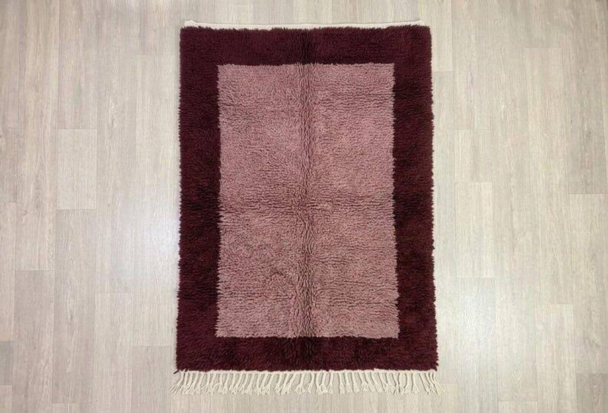 Handmade traditional pure wool rug 1.5/2.5 m