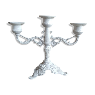Bougeoir chandelier 3 feux patiné blanc effet vieilli