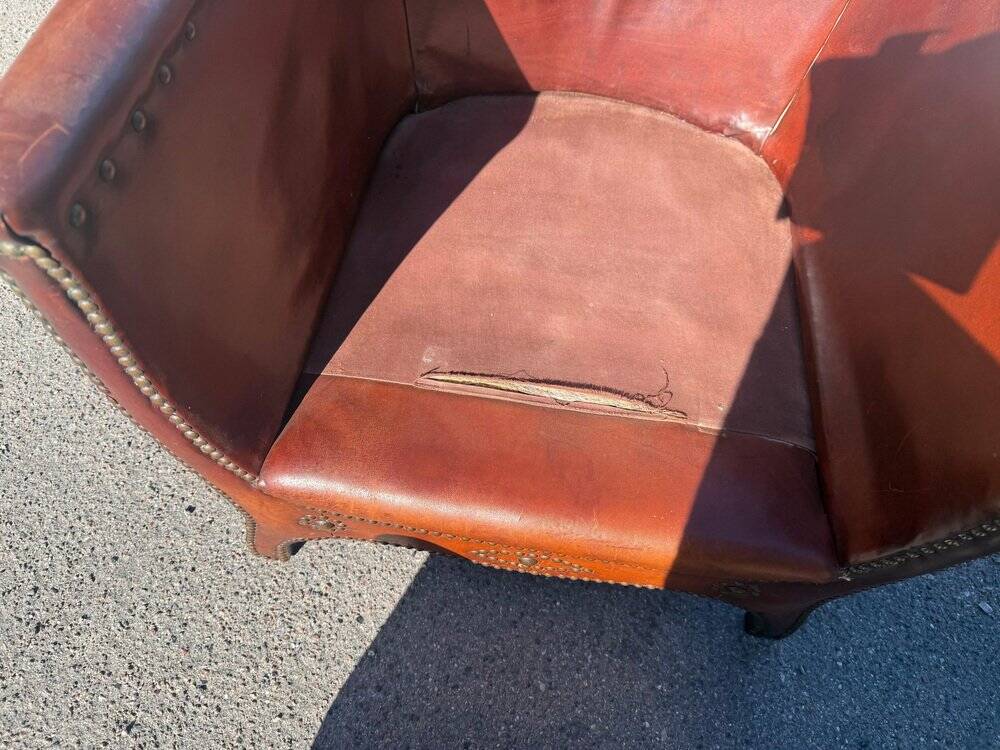 Lounge chairs and ottoman attributed to Otto Schultz for Boet AB, Sweden, 1930s, set of 3