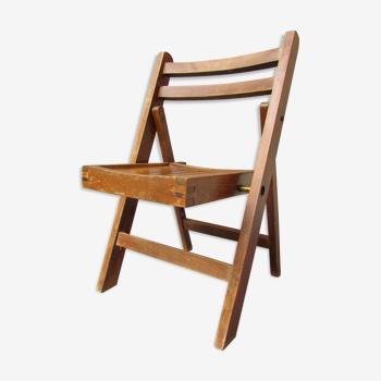 Folding child chair