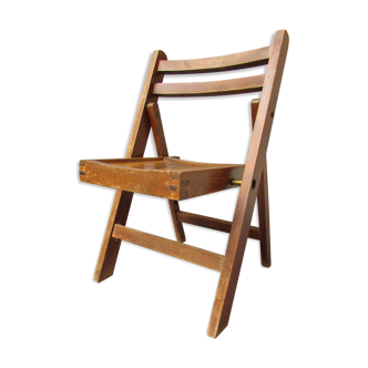 Folding child chair