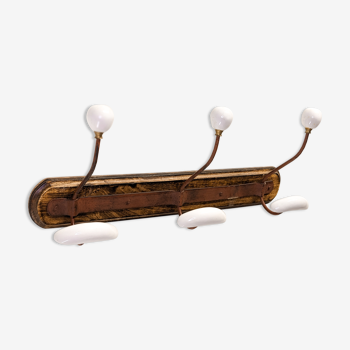 Coat rack in wood and porcelain