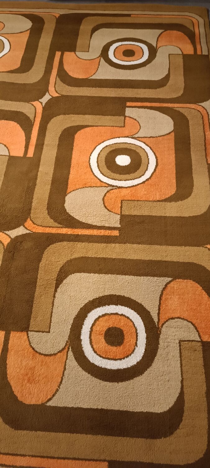 Tapis de l’ère spatiale