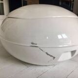 Egg chair by Peter Ghyczy