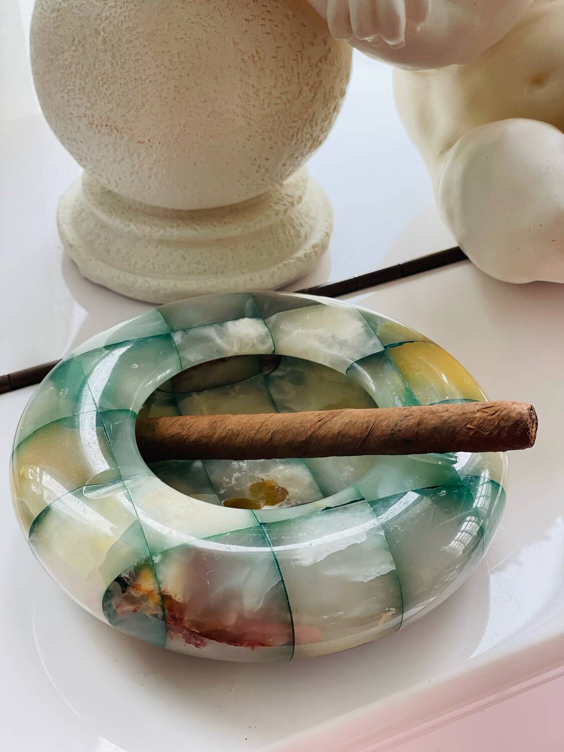 Onyx/marble ashtray or tray – natural stone assembly