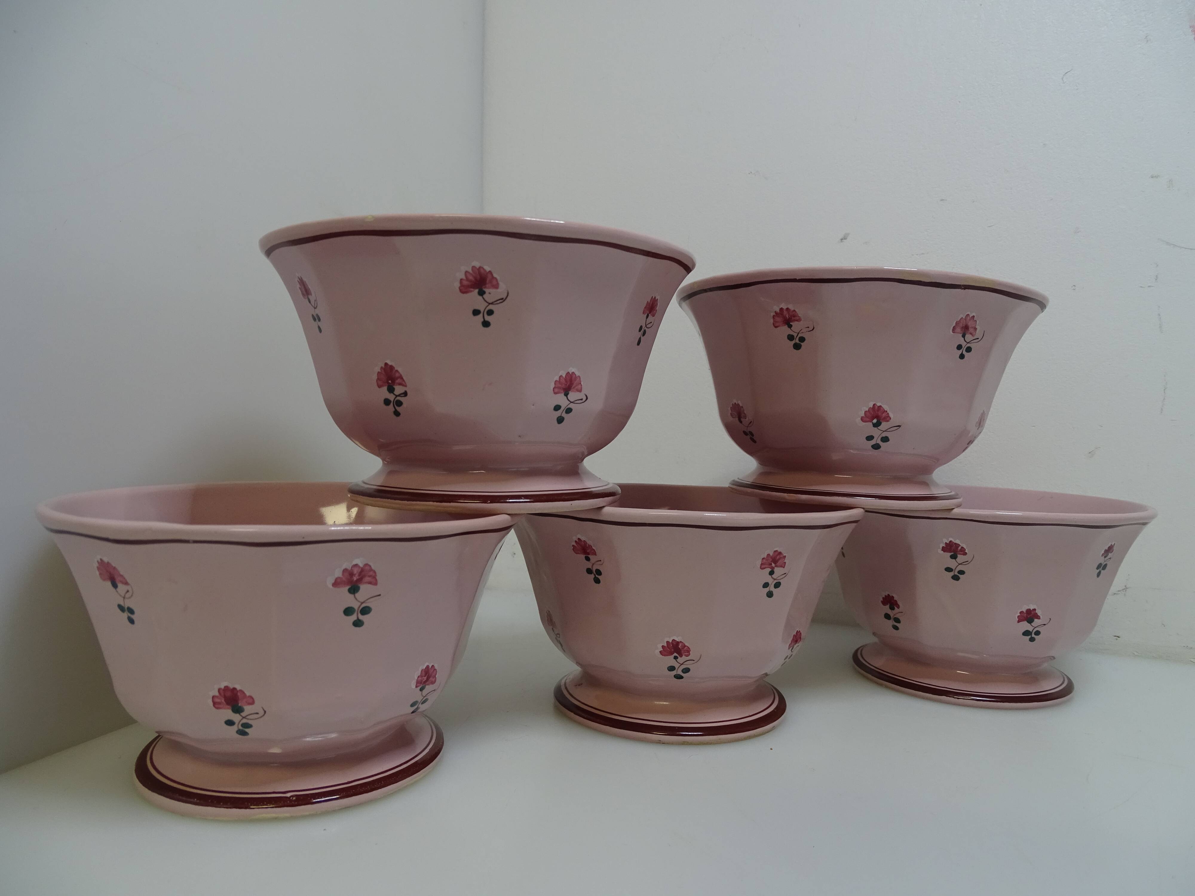Set of 5 vintage antique ceramic bowls