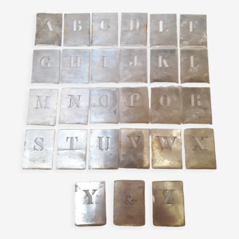 Stencils 26 letters and & 15mm vintage complete