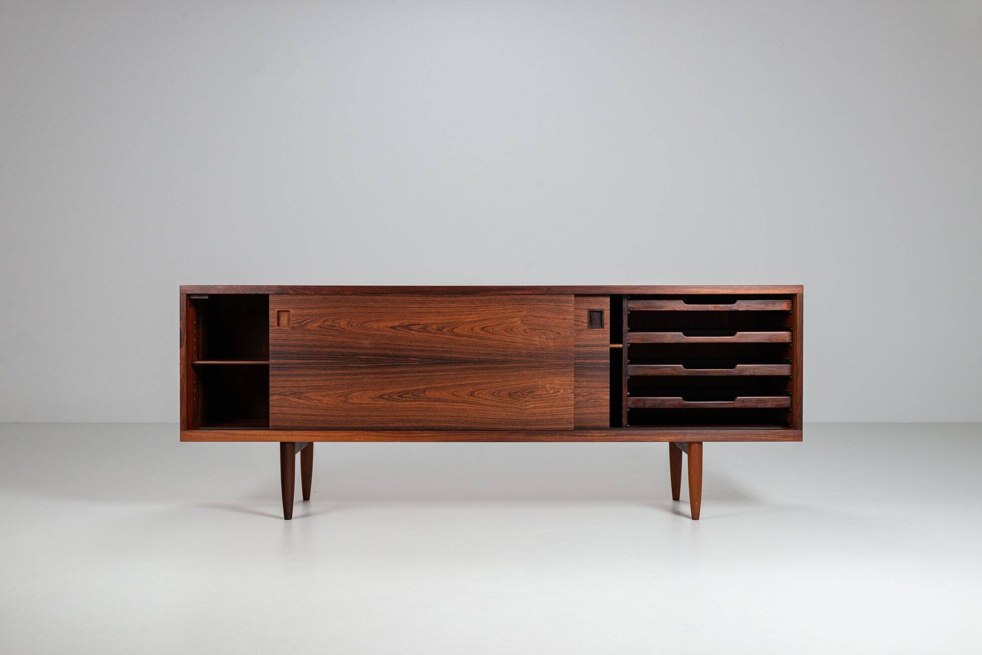Niels Otto Moller sideboard in rosewood J.L. Mollers Denmark 1960