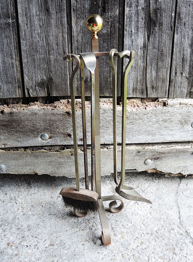 Former Steel and Brass Fireplace Servant: 4 Tools