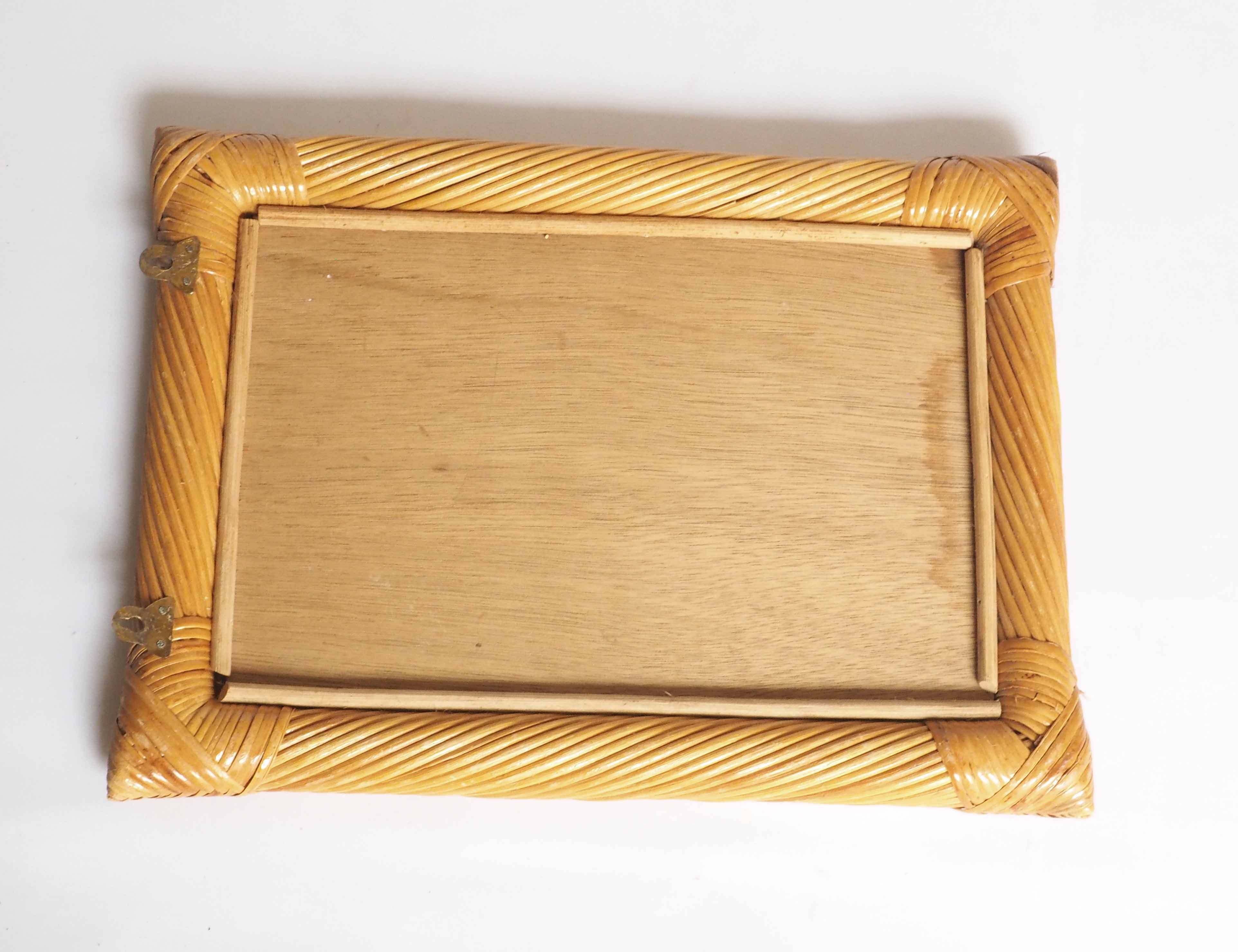 Rectangular rattan mirror