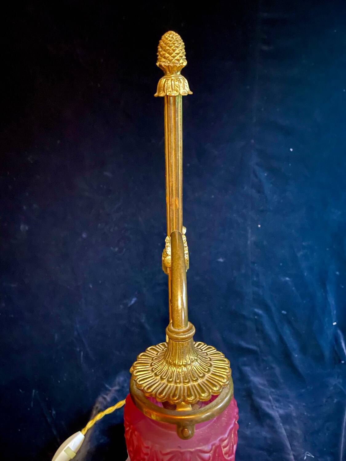 Large adjustable lamp, brass/pink glass, early 20th century.