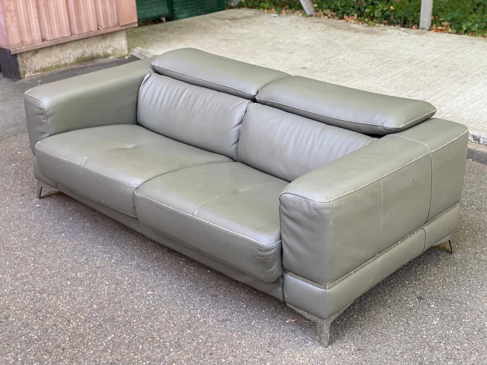Canapé contemporain 3 places en cuir de buffle gris 200cm