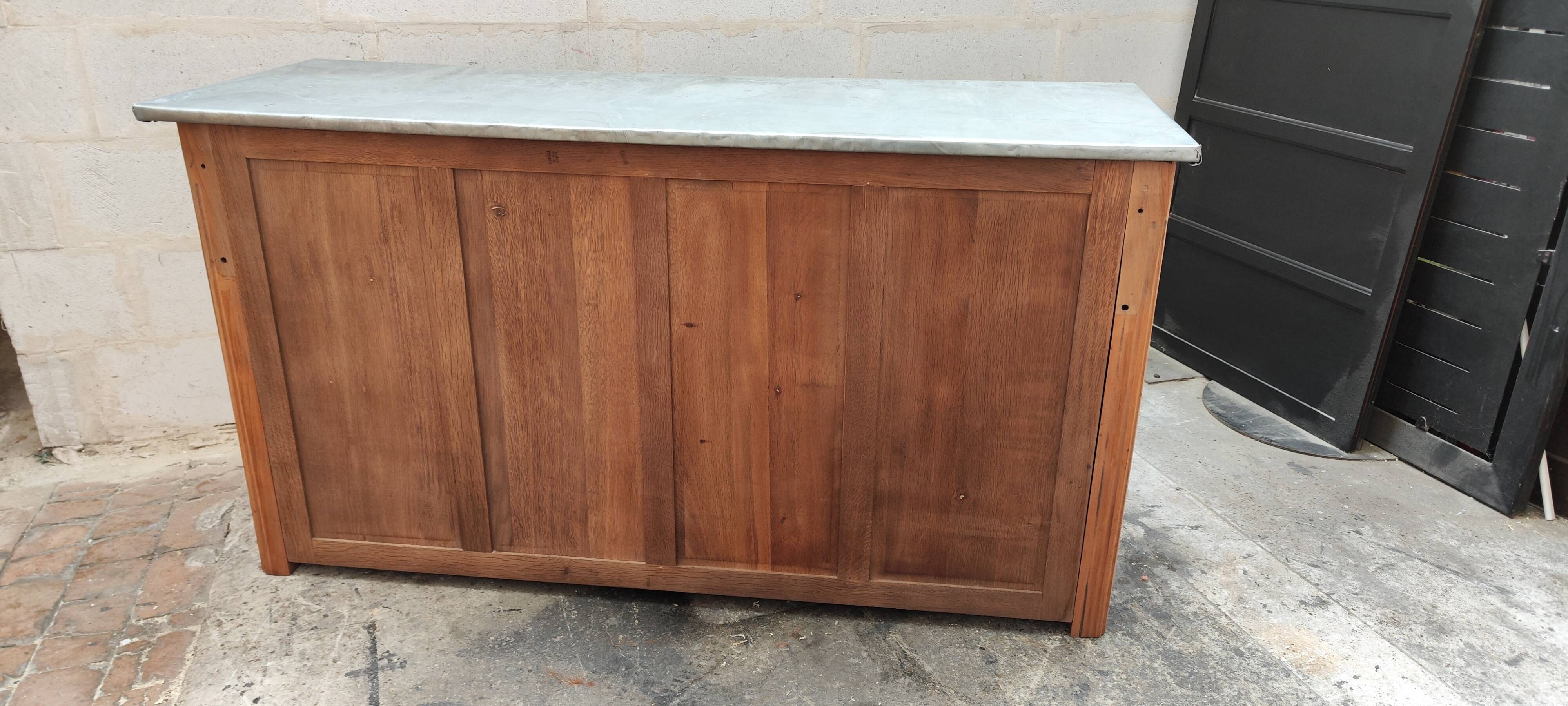 Oak counter top zinc bar bistro estaminet