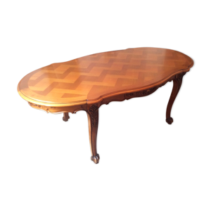 Table ovale Louis XV marquetée