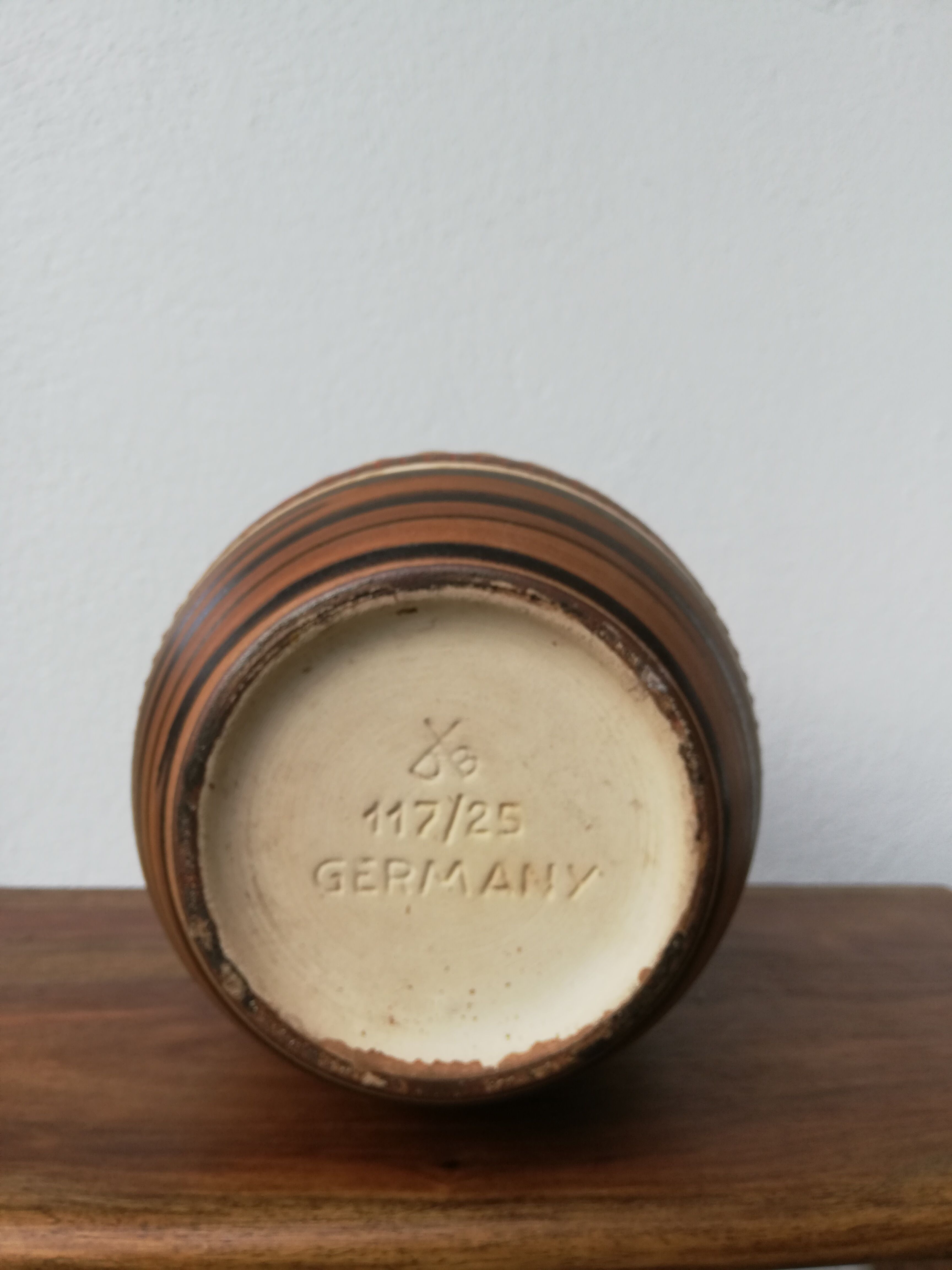 Vase fabriqué par duemler & breiden numéroté 1940