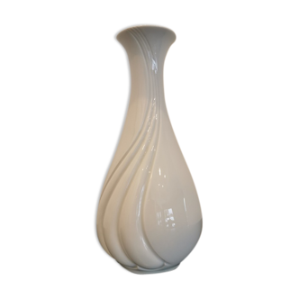 Kpm royal white contemporary vase