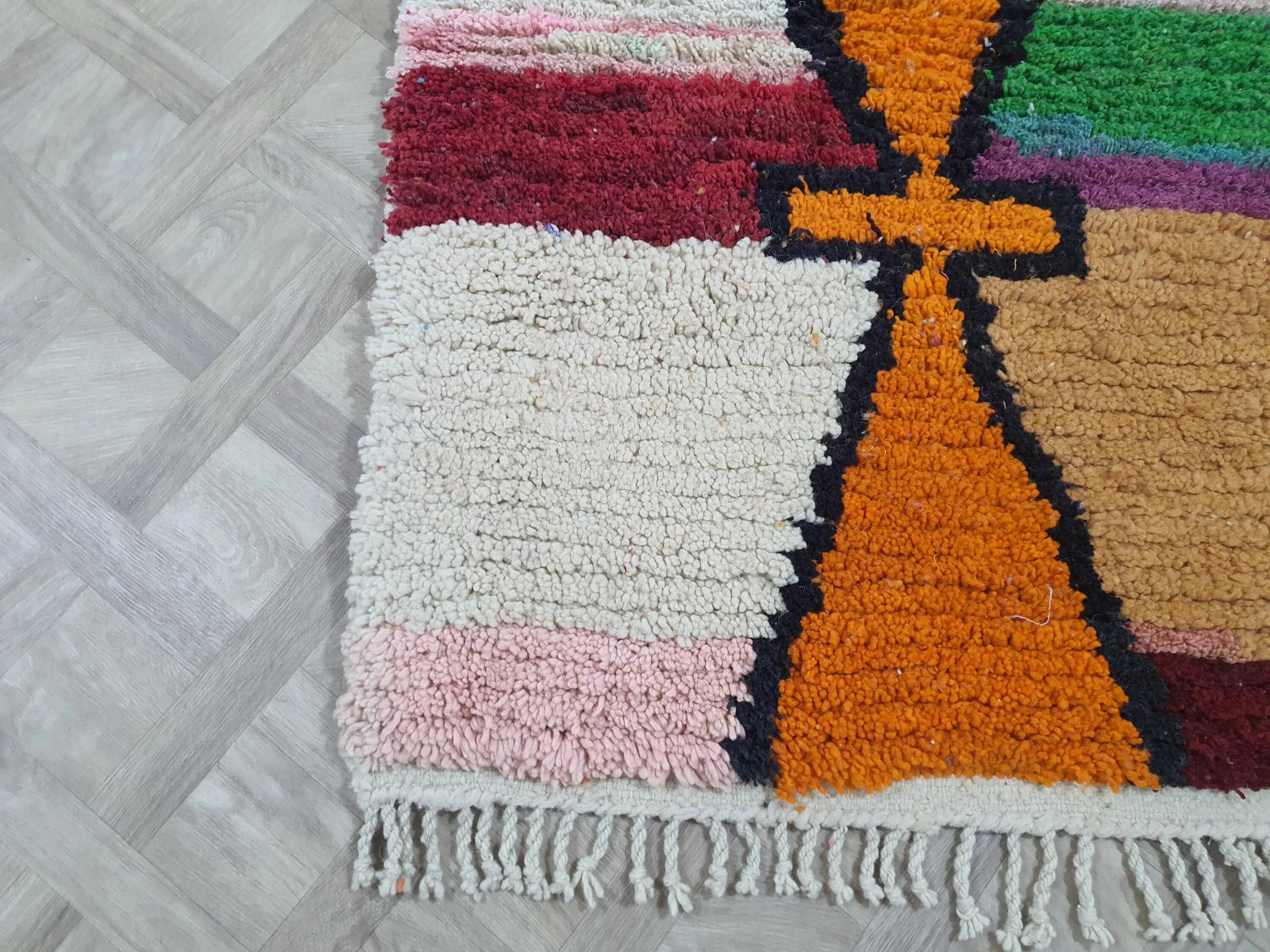 Handmade traditional carpet 250cm x 150cm Moroccan