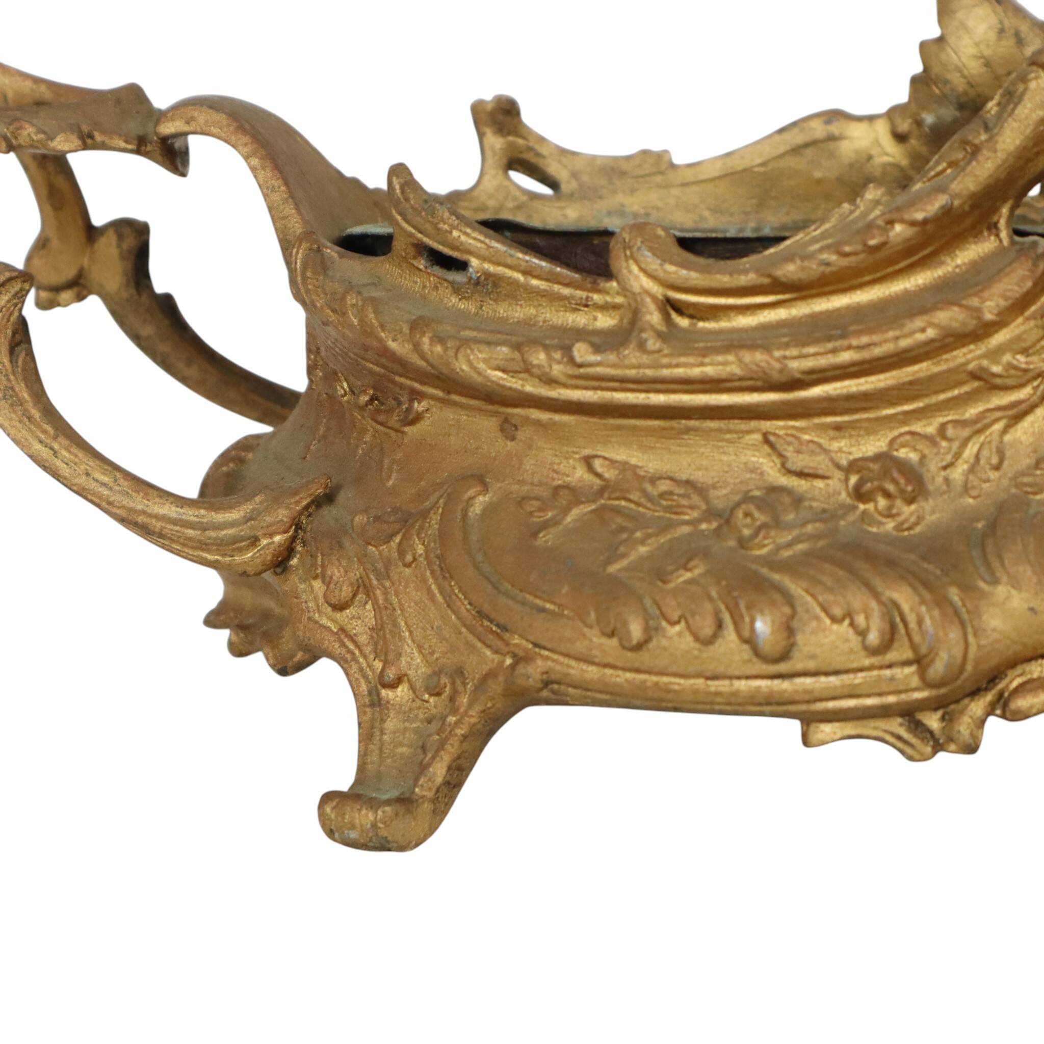Rococo-style gold-colored jardinière/flower planter, early 20th century.