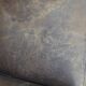 Paire de fauteuils club en cuir marron
