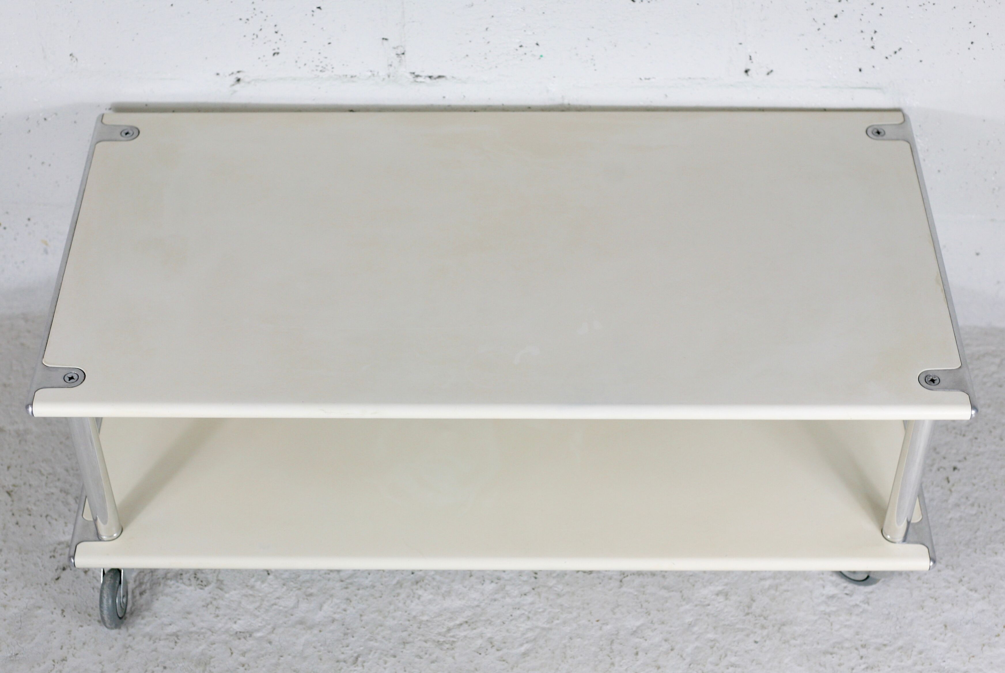 Coffee table in lacquered steel "cream", double trays, France, circa 1970