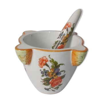 Mortar and pestle in earthenware