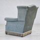 Années 1960, fauteuil à oreilles danois, velours bleu clair, bon état d'origine.