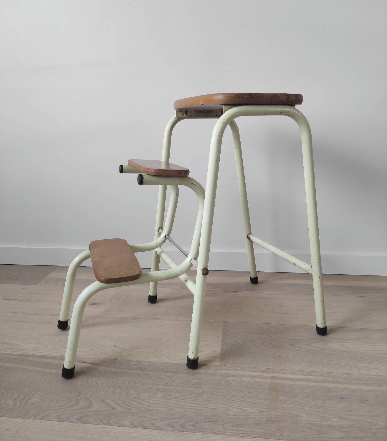 Step stool, 60's
