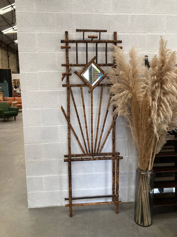 Ancien porte-manteau en bambou