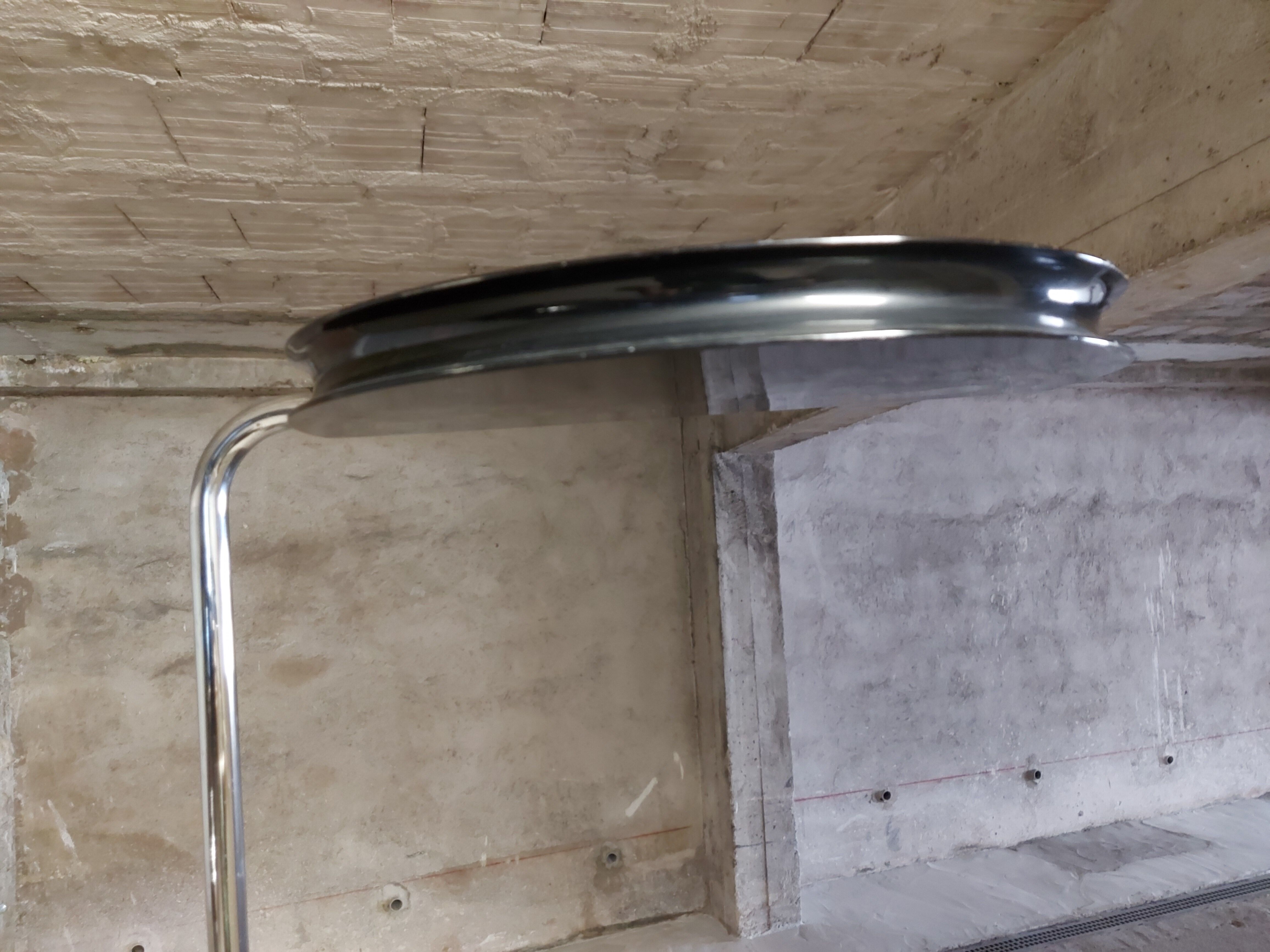 Lamp "Mezza Luna" by Bruno Gecchelin, Skipper edition
