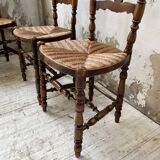 Set of rustic Provençal mulched chairs