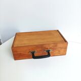 Wooden sliding box with handle