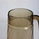 Pichet vintage en verre fumé