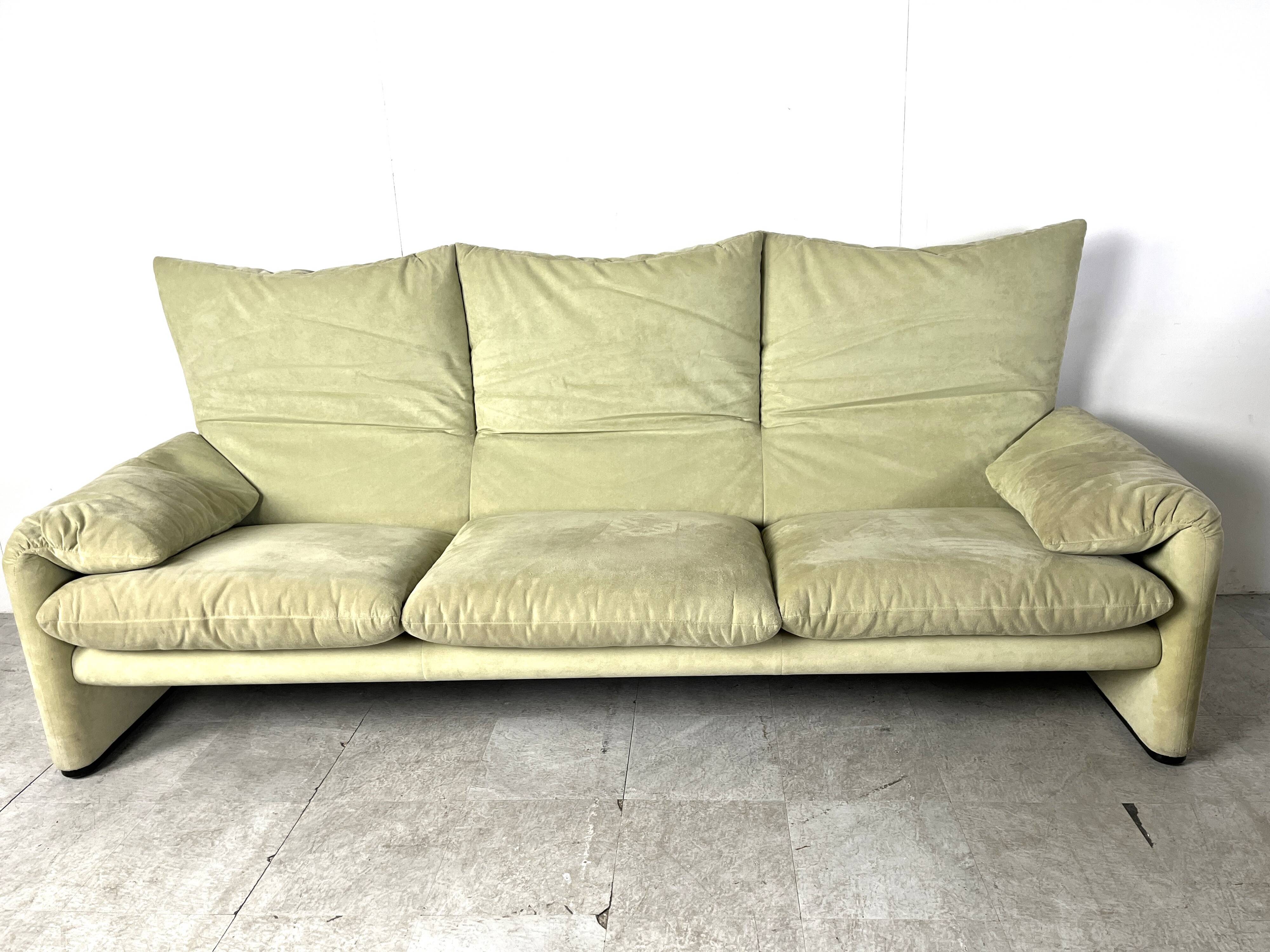 Maralunga sofa set by Vico Magistretti for Cassina