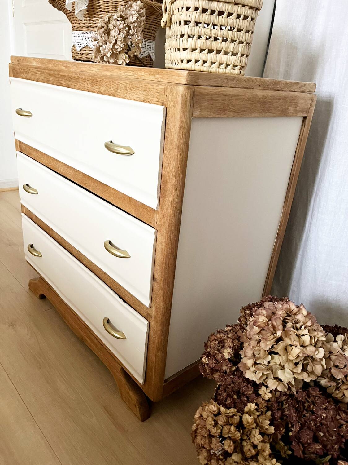Commode en bois, années 60