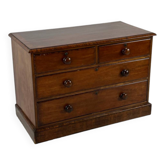 English Chest of Drawers