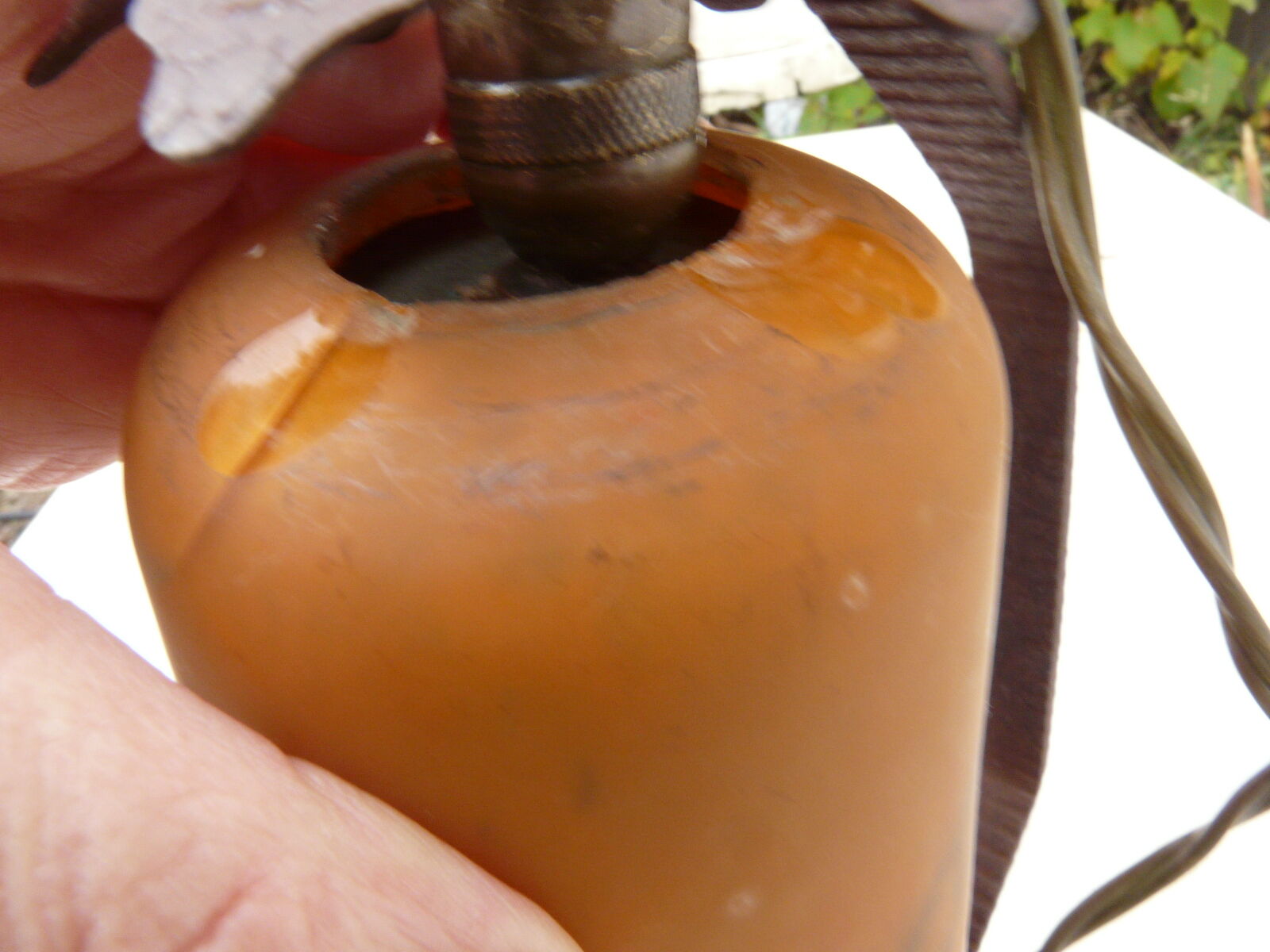 Art Deco lamp in glass paste and wrought iron with leaves