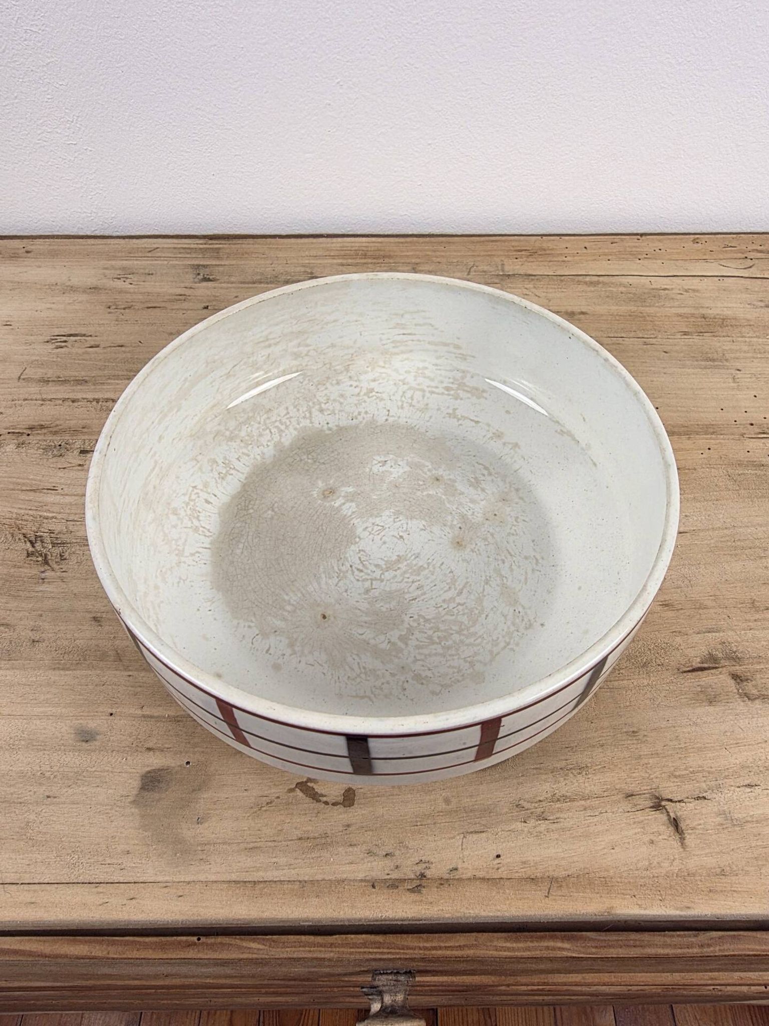 Salad bowl Lou Basquez manufactured in Saint-Amand