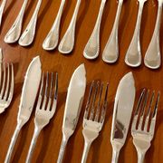 Christofle Perles 12-piece fish cutlery set, excellent condition