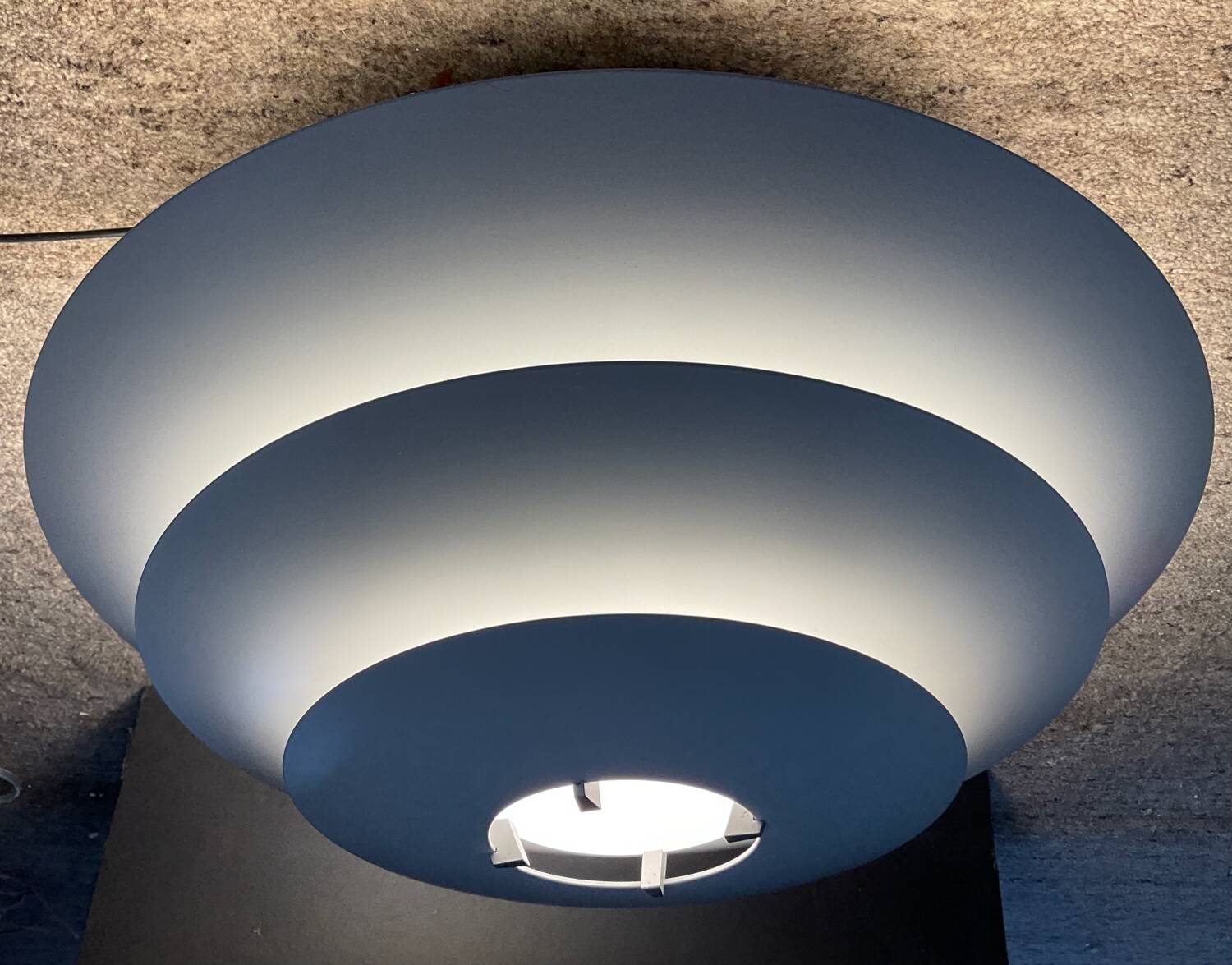 Plafonnier PH Louis Poulsen par Poul Henningsen