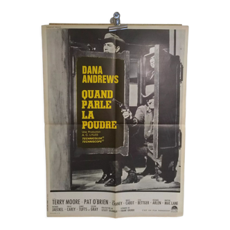 Affiche de cinéma  pliée originale Quand parle la poudre  Dana  Andrews  année 1965